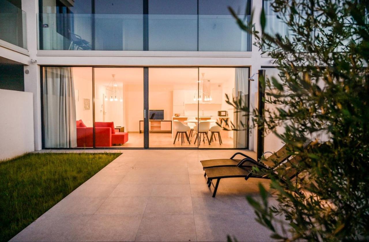Apartment Flori With Sea View مالينسكا المظهر الخارجي الصورة