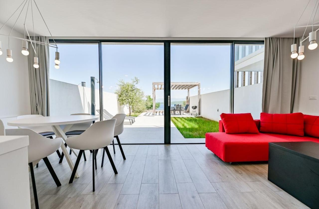 Apartment Flori With Sea View مالينسكا المظهر الخارجي الصورة