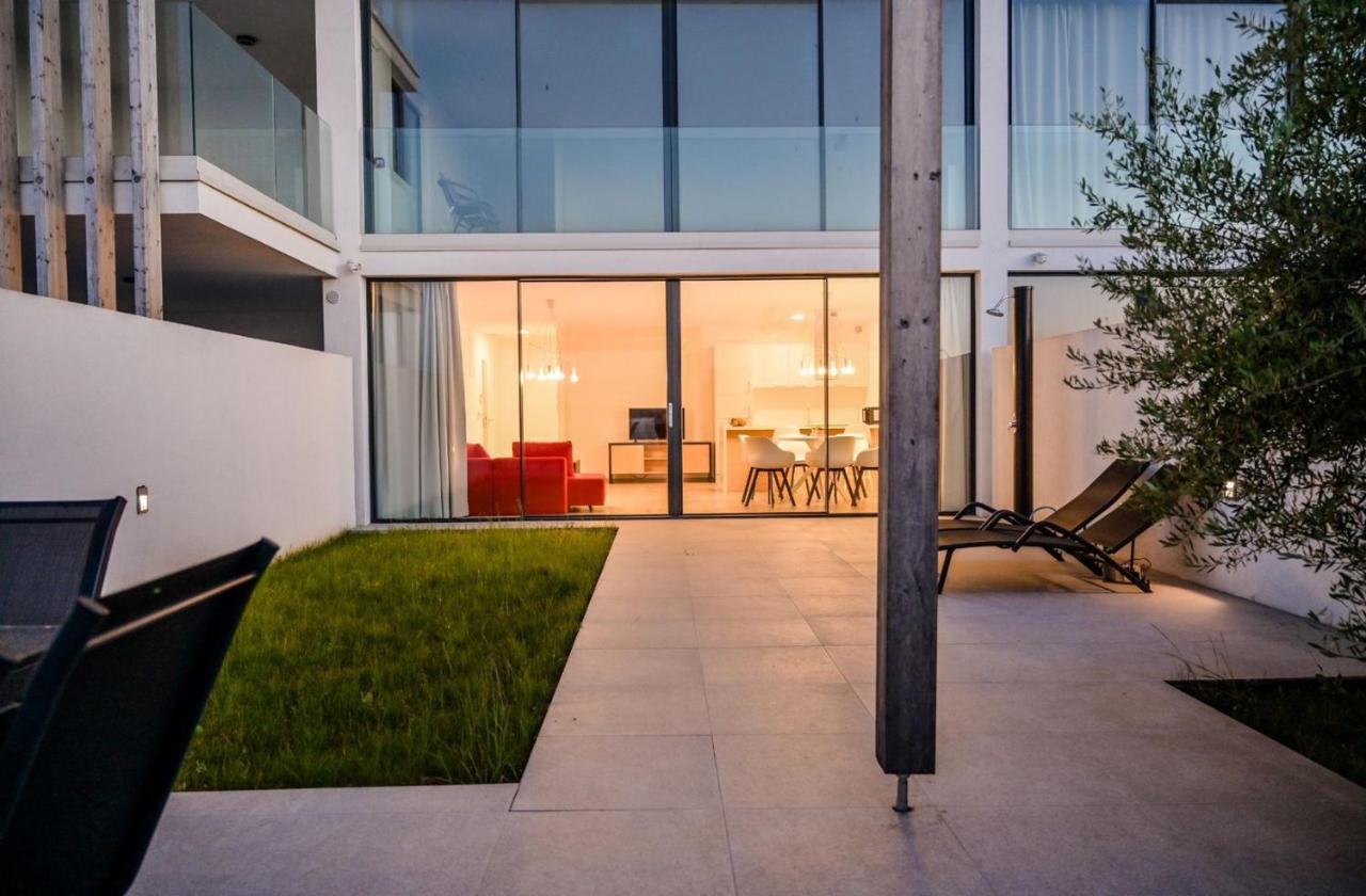 Apartment Flori With Sea View مالينسكا المظهر الخارجي الصورة