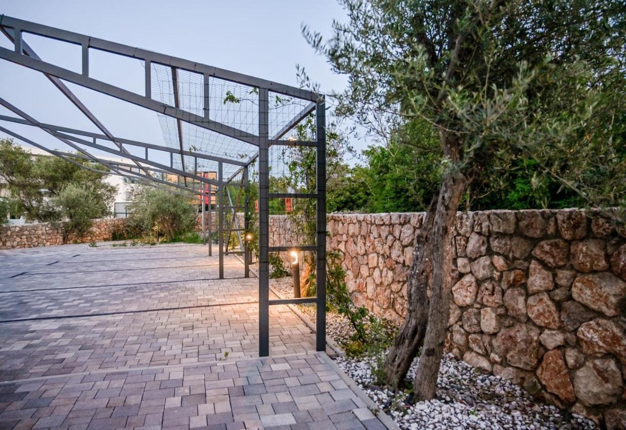 Apartment Flori With Sea View مالينسكا المظهر الخارجي الصورة